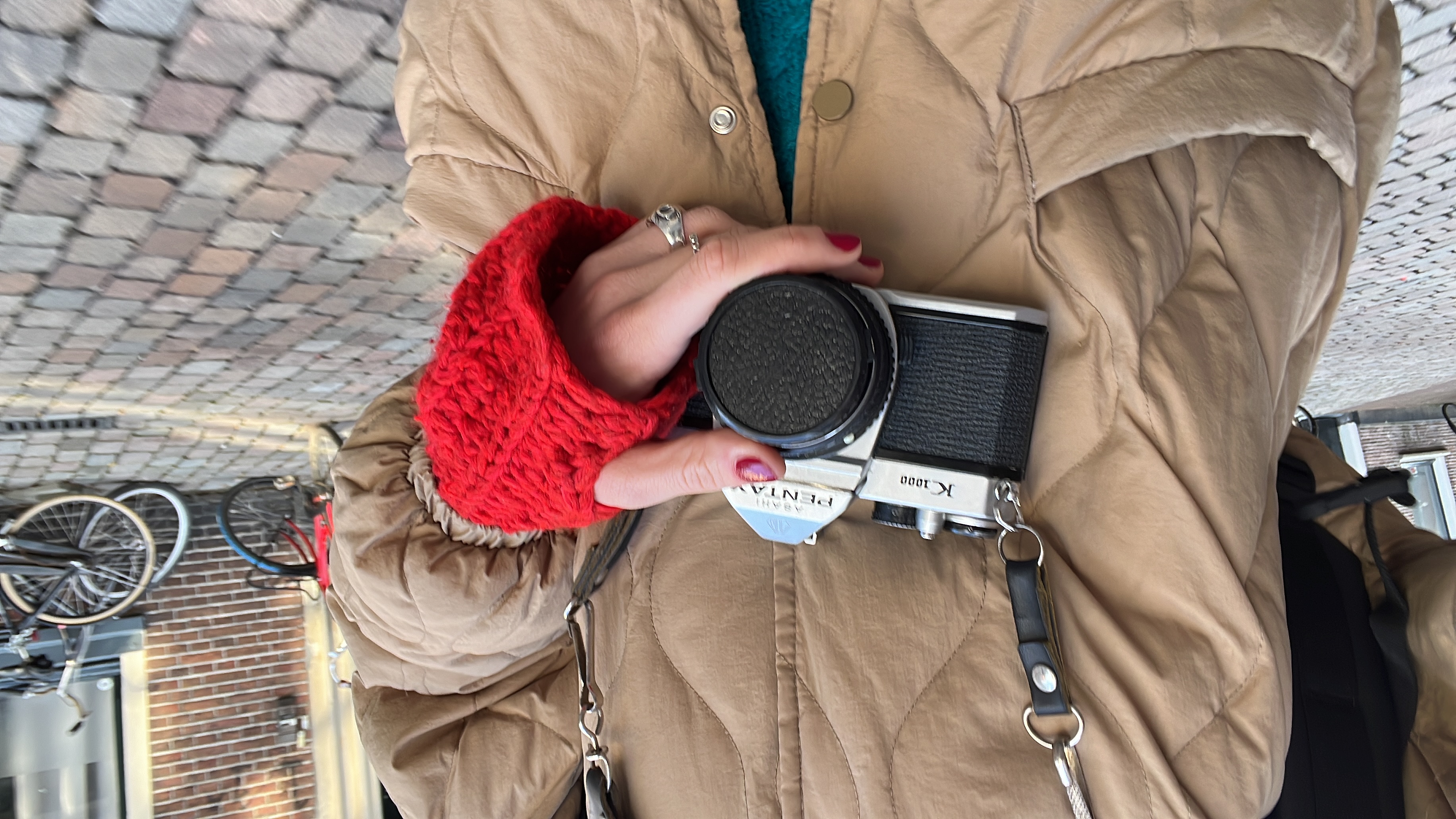 Handcrafted fingerless gloves and my Pentax